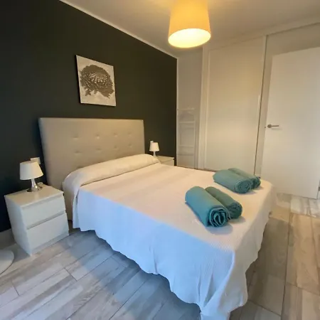 Torry De Yomely Sea View Apartment