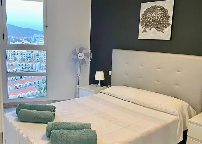 Apartamento Torry De Yomely Sea View Playa de las Americas (Tenerife)