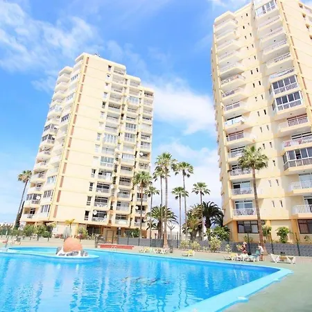Torry De Yomely Sea View Appartamento