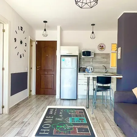 Torry De Yomely Sea View Playa de las Americas (Tenerife)